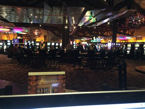 twin pine casino middletown